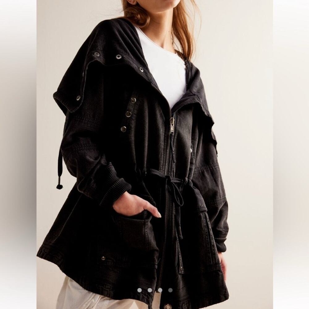 NEW! Free People Surplus Future Parka Women's size Medium